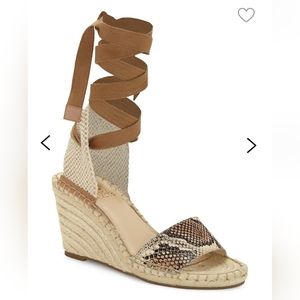 3/30$: 💖NEVER WORN Vince Camuto Levernta Wedge Espadrille Sandals💖
